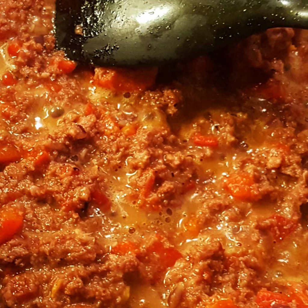 Vollwert-Spaghetti - Corned Beef - Grillpaprika | Mike kocht